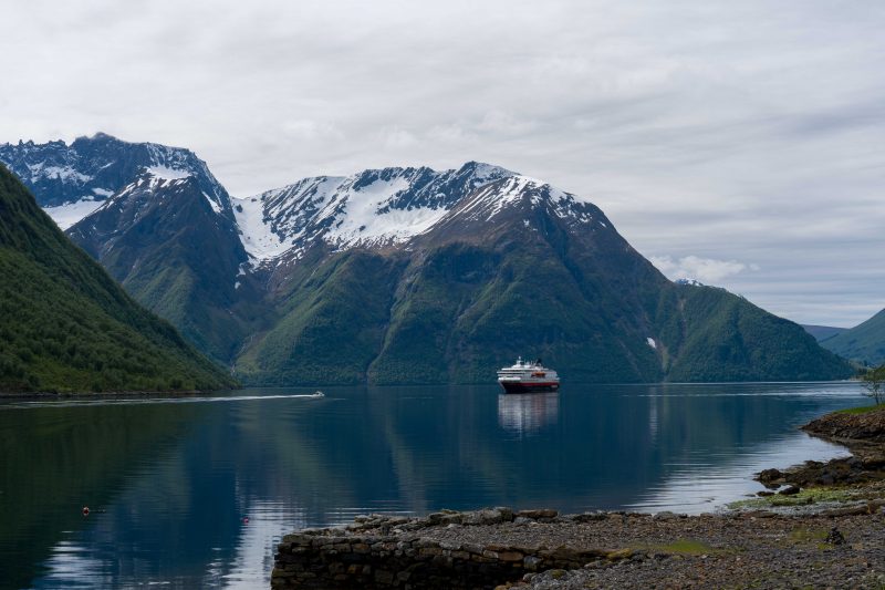 Die Nordlys, Hurtigruten