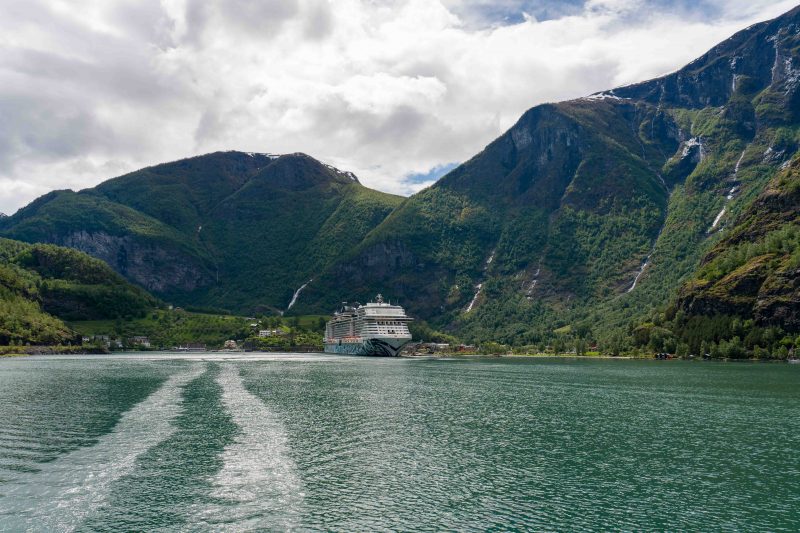 Die MSC Eurebia,Flåm