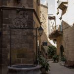 Ein Brunnen im gotischen Viertel